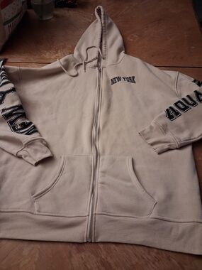 Angel Kiss Cream Fleece-Lined Pullover Hoodie